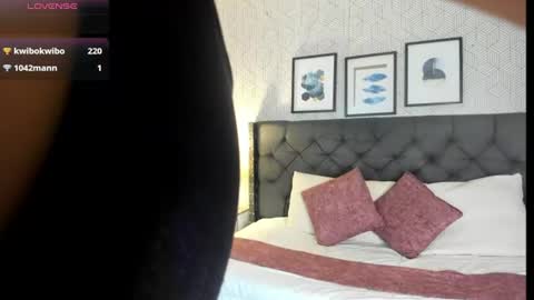 Snapshot of sophie__blare chatting on 06/19/26, 07:50 sophie__blare online show from 06/19/26, 07:50