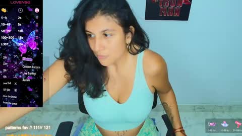 Snapshot of sophie__walker chatting on 06/09/26, 02:12 Sophia online show from 06/09/26, 02:12