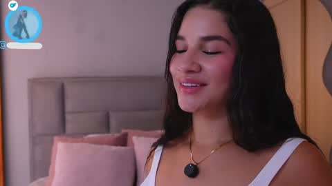 Snapshot of sophie_belton chatting on 06/02/26, 08:33 sofia online show from 06/02/26, 08:33