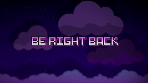 Snapshot of sophie_collins13 chatting on 12/30/24, 12:32 Sophie online show from 12/30/24, 12:32