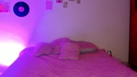 Sophie online show from 03/04/26, 06:41