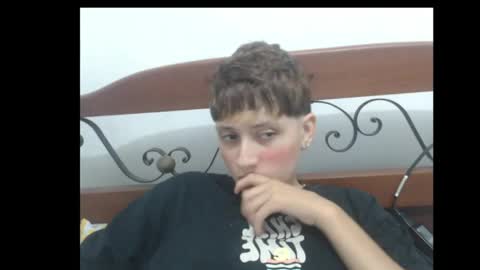 sophie online show from 04/27/26, 06:50