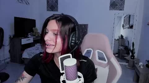 sophie doll online show from 04/22/26, 03:31