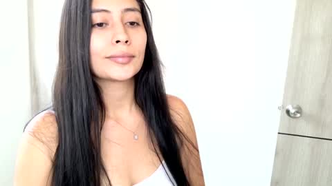 Sophie online show from 02/04/25, 05:12