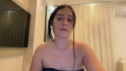 Sophie online show from 05/28/26, 04:10