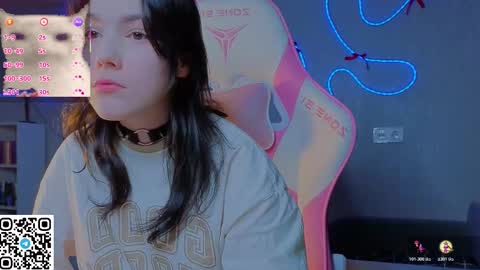 sophie_nomenal_ online show from 01/31/26, 11:36