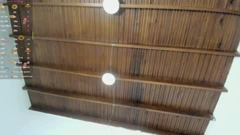 sophie_smith19 online show from 04/01/26, 01:41