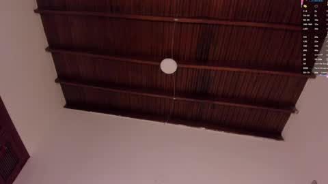 sophie_smith19 online show from 04/24/26, 02:19