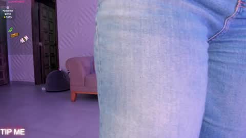 Sophie online show from 04/20/26, 12:35