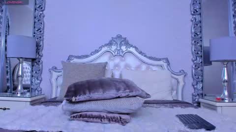 Snapshot of sophiebellucci chatting on 02/09/25, 07:27 sophiebellucci online show from 02/09/25, 07:27