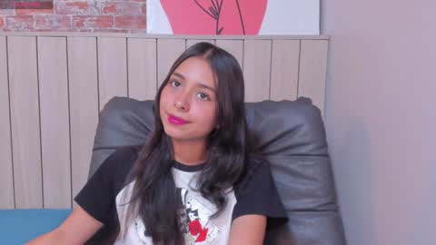 Sophie online show from 01/22/25, 03:51