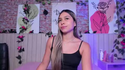 Sophie online show from 03/13/26, 01:29