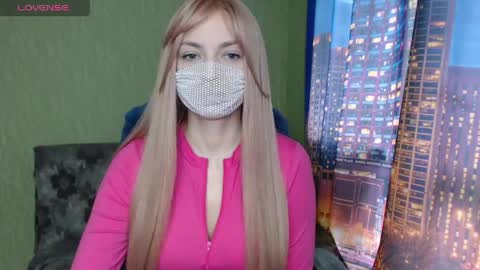 Sophie online show from 03/07/26, 09:06