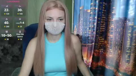 Sophie online show from 04/22/26, 08:39