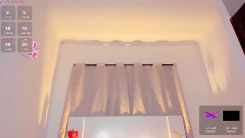 sophiecanbrook1 online show from 01/07/26, 10:45