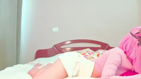 Snapshot of sophiechan69 chatting on 12/30/24, 12:20 ShopieChan69 online show from 12/30/24, 12:20