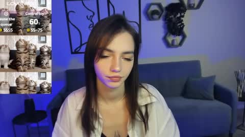 Snapshot of sophiecherrie chatting on 12/02/24, 06:54 Sophie online show from 12/02/24, 06:54