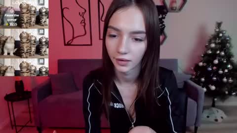 Snapshot of sophiecherrie chatting on 01/11/25, 09:15 Sophie online show from 01/11/25, 09:15