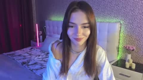 Snapshot of sophiecherrie chatting on 02/08/25, 10:50 Sophie online show from 02/08/25, 10:50