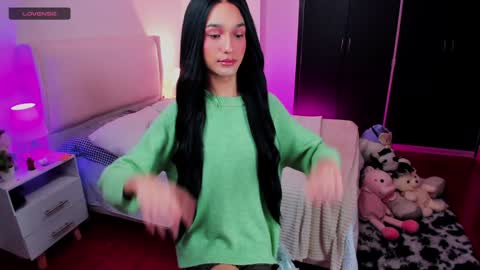    online show from 01/14/25, 12:33