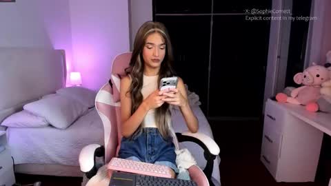    online show from 04/28/26, 02:27