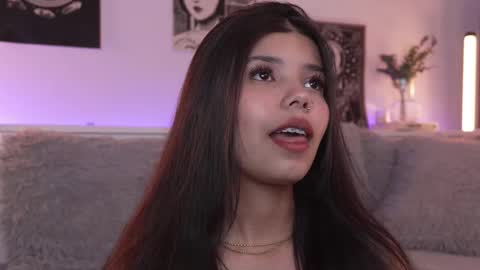 Sophiee  online show from 09/23/25, 07:50