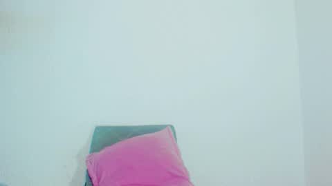 sophiehillsxo online show from 11/13/25, 03:49