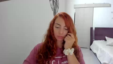 Sophia online show from 10/11/25, 04:22