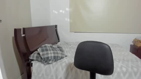 Sophia online show from 01/18/26, 12:58