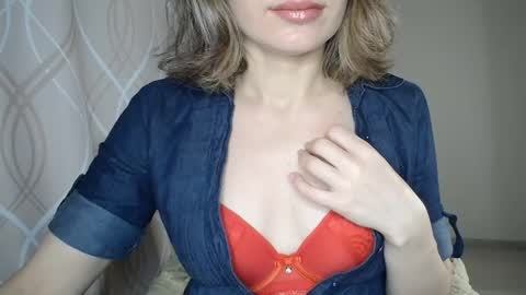 Sophiemisss online show from 11/07/25, 07:41