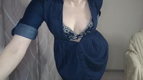 Sophiemisss online show from 03/23/26, 08:29