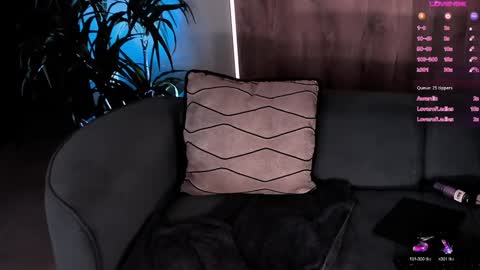 Sophie  Palmer online show from 02/01/25, 07:13