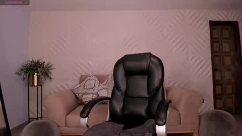 Sophie  Palmer online show from 02/27/25, 02:43