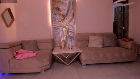 Sophie  Palmer online show from 03/09/25, 01:26