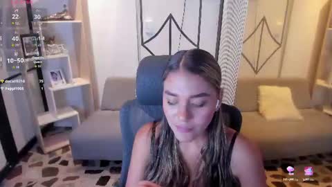 Snapshot of sophiewatson_ chatting on 06/27/26, 05:56 sophiewatson_ online show from 06/27/26, 05:56