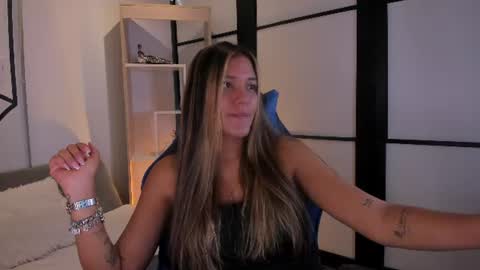 Snapshot of sophiewatson_ chatting on 07/03/26, 12:55 sophiewatson_ online show from 07/03/26, 12:55