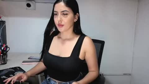 Sophiee online show from 05/01/26, 12:04