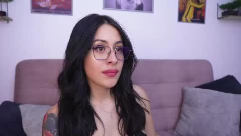 Snapshot of sophiiecums chatting on 06/27/26, 02:49 Sophiie online show from 06/27/26, 02:49