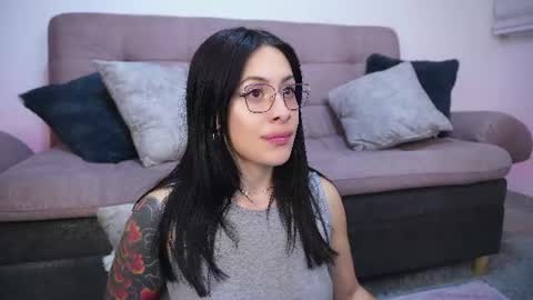 Snapshot of sophiiecums chatting on 07/16/26, 03:12 Sophiie online show from 07/16/26, 03:12