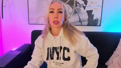 Sophi online show from 03/05/26, 11:06