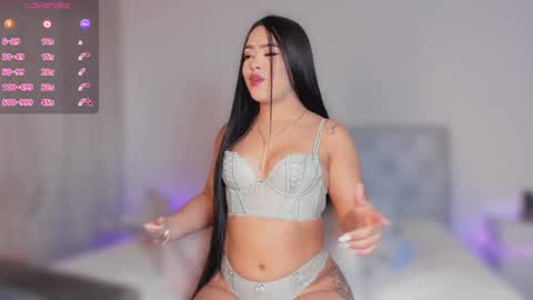 Snapshot of sophy_champagne chatting on 02/10/25, 07:26 sophy  online show from 02/10/25, 07:26