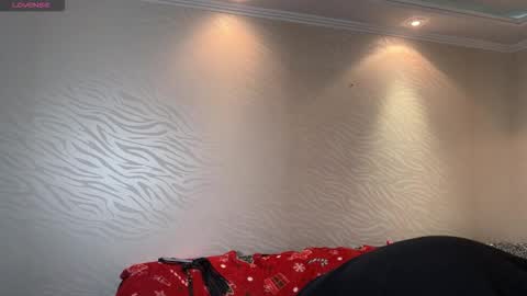 Sofia online show from 12/23/25, 07:39