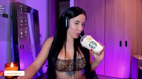 Sophy online show from 10/11/25, 02:33