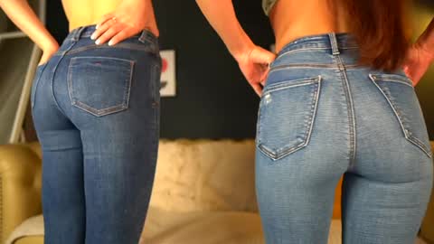 Sophydiva online show from 10/30/25, 06:15