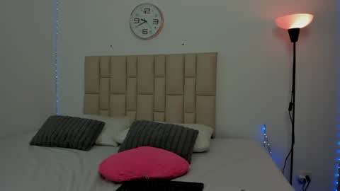Sofia  online show from 04/28/26, 02:27
