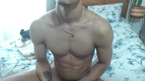 businessman online show from 02/10/26, 06:45