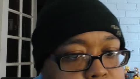 Snapshot of soul_glo chatting on 03/12/26, 11:00 soul_glo online show from 03/12/26, 11:00