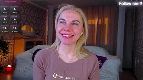 Lisa online show from 04/03/26, 01:25