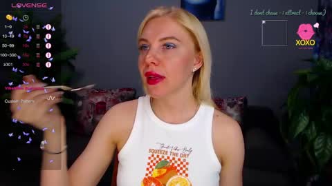 Snapshot of soul_liza chatting on 05/26/26, 01:56 Lisa online show from 05/26/26, 01:56