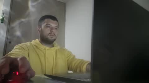 Snapshot of soulmanager69 chatting on 12/29/24, 04:27 soulmanager69 online show from 12/29/24, 04:27